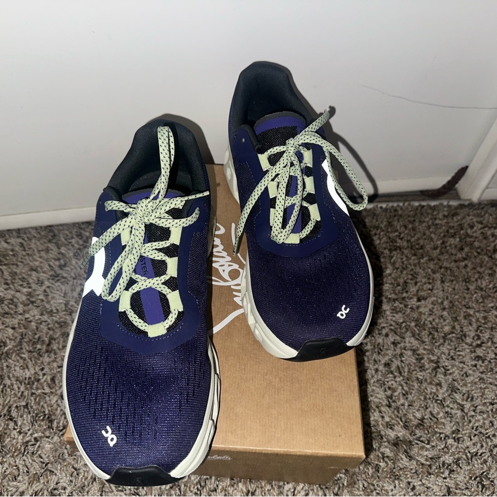 On Running Sneakers